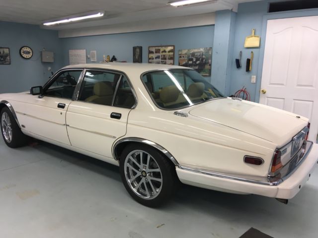 1989 Jaguar XJ6