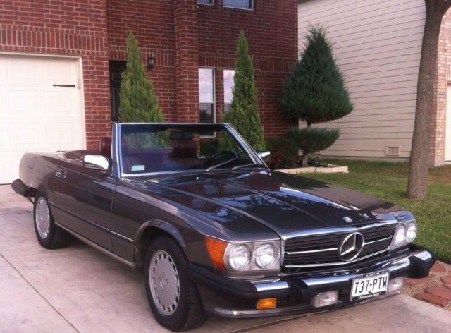 1986 Gray Mercedes-Benz SL-Class Convertible