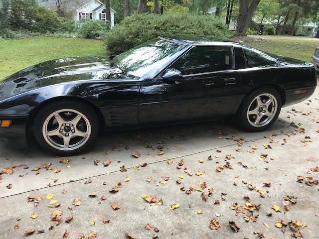 1992 Black Chevrolet Corvette
