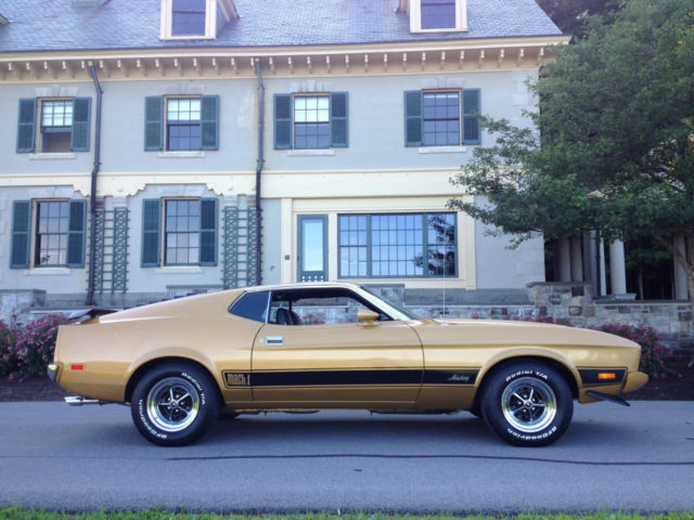 1973 GOLD Ford Mustang Coupe