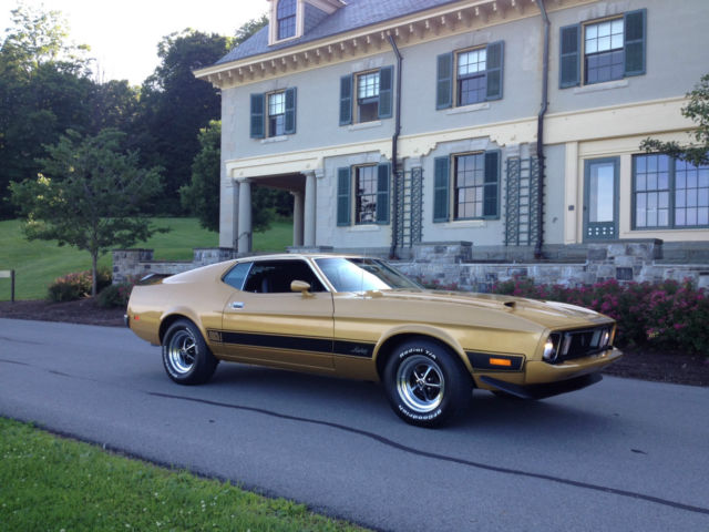 1973 GOLD Ford Mustang Coupe