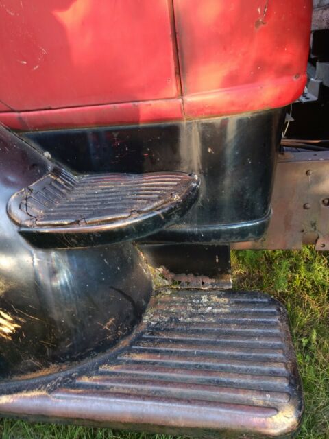 1946 red black Chevrolet Other