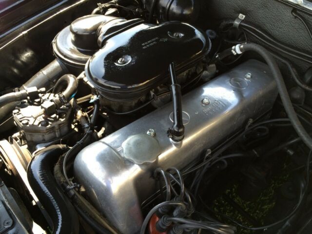 1968 Black Mercedes-Benz 200-Series Limousine