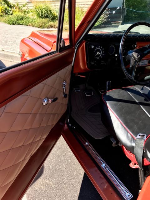 1970 Orange Chevrolet C-10 Crew Cab Pickup