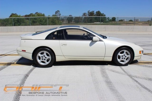1990 White Nissan 300ZX Coupe