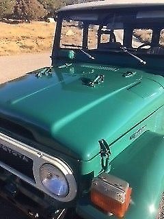 1975 Green Toyota Land Cruiser SUV