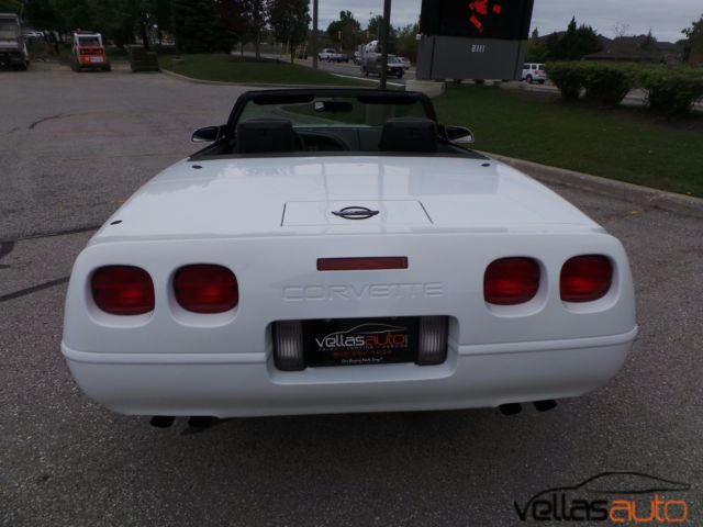 1991 White Chevrolet Corvette Convertible
