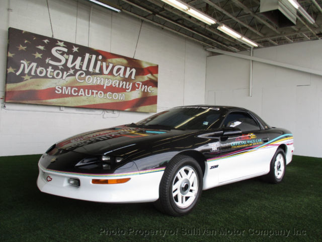 1993 Black/White Chevrolet Camaro Coupe