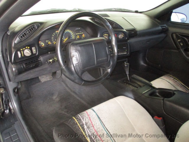 1993 Black/White Chevrolet Camaro Coupe