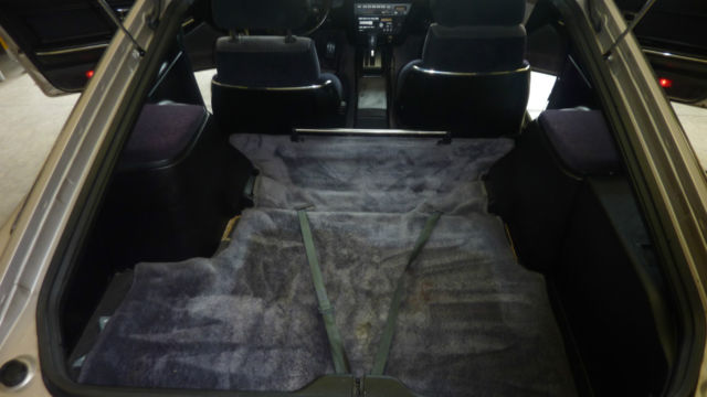 1986 Champagne Nissan 300ZX Coupe