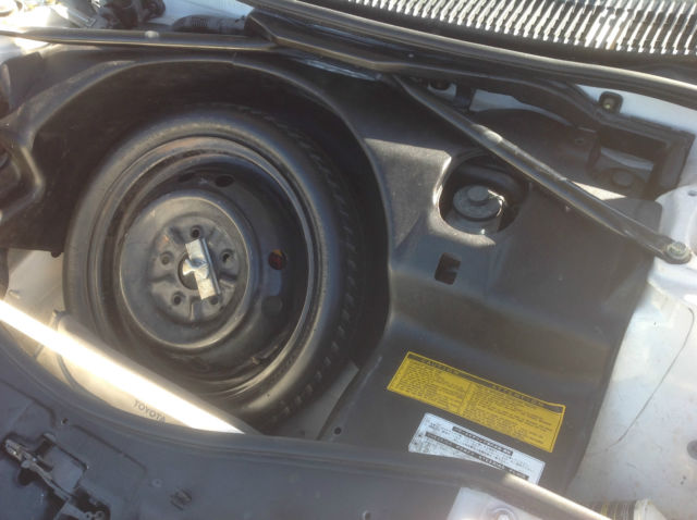 1991 White Toyota MR2 Coupe