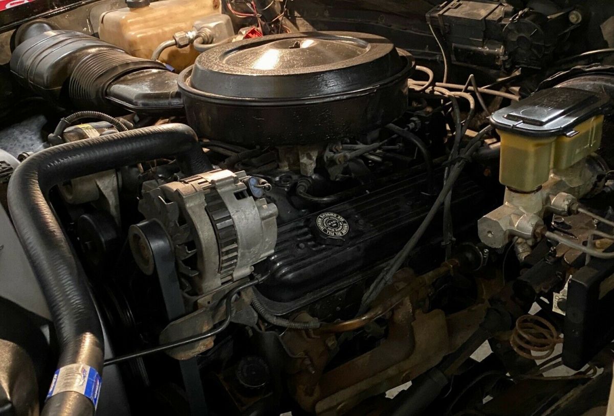 1988 Black GMC Sierra 1500 Standard Cab Pickup