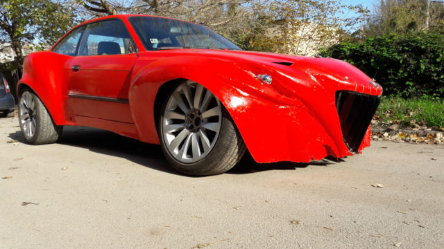 1992 Red BMW 3-Series Coupe