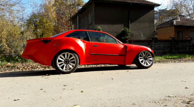 1992 Red BMW 3-Series Coupe