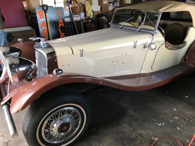 1972 Brown Ford Mustang Convertible