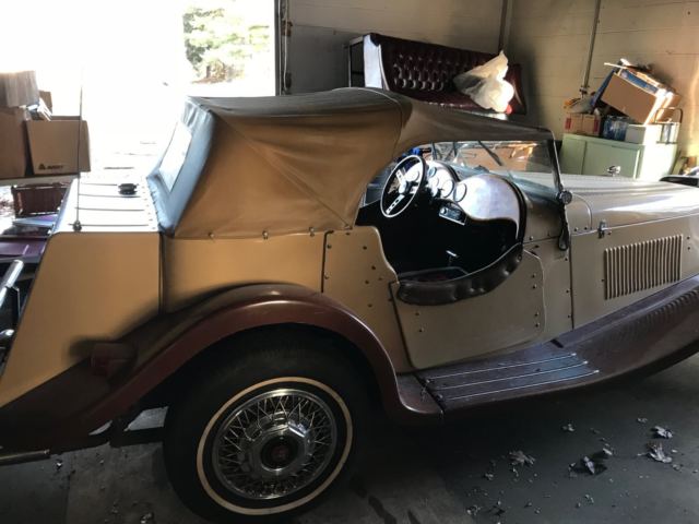 1972 Brown Ford Mustang Convertible