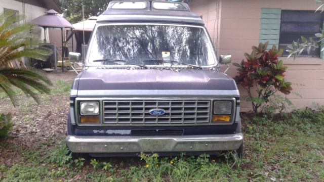 1990 Blue Ford E-Series Van Van Camper
