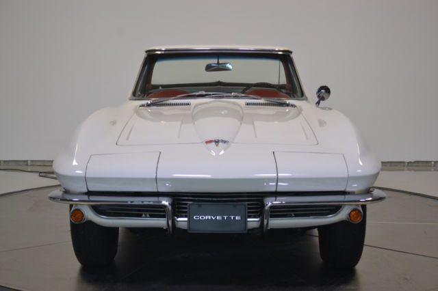 1964 White Chevrolet Corvette Convertible