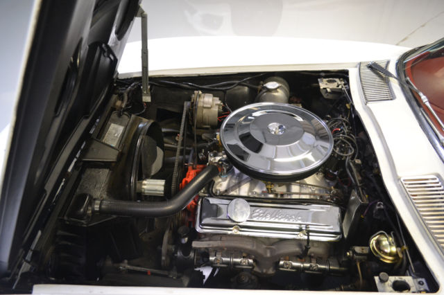 1964 White Chevrolet Corvette Convertible