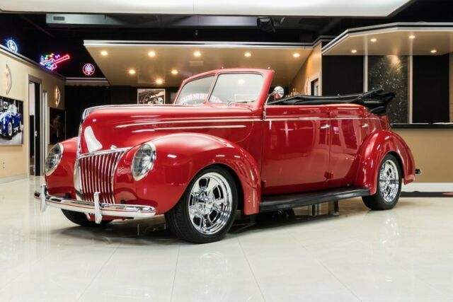 1939 Red Ford Deluxe Sedan