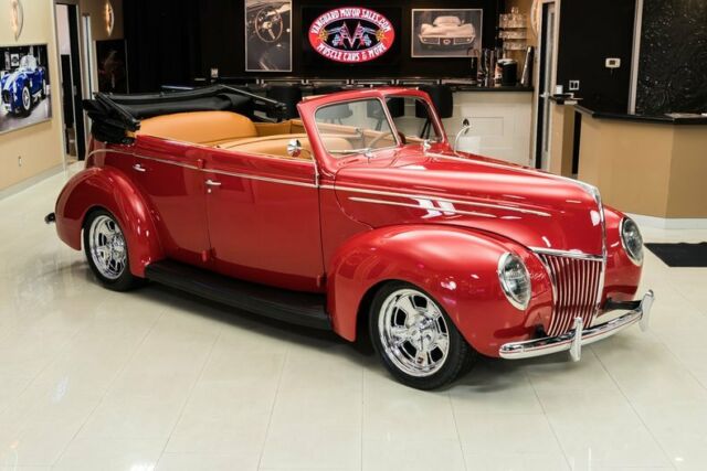 1939 Red Ford Deluxe Sedan