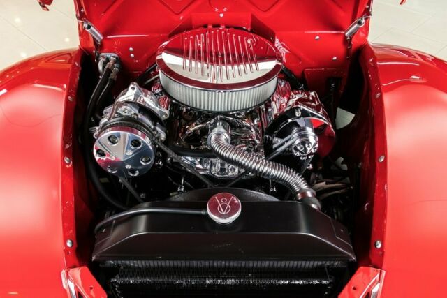 1939 Red Ford Deluxe Sedan