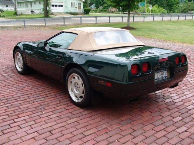 1992 Green Chevrolet Corvette Convertible