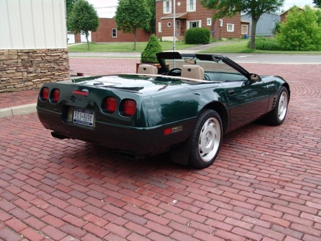 1992 Green Chevrolet Corvette Convertible
