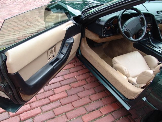 1992 Green Chevrolet Corvette Convertible