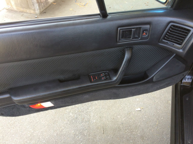 19900000 Black Mazda RX-7 Convertible