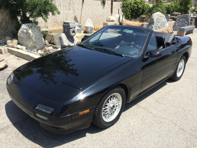 19900000 Black Mazda RX-7 Convertible