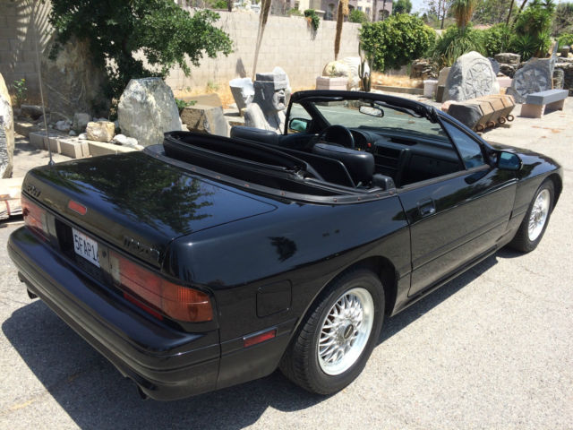 19900000 Black Mazda RX-7 Convertible