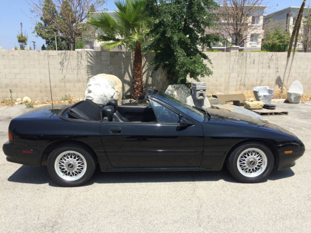 19900000 Black Mazda RX-7 Convertible