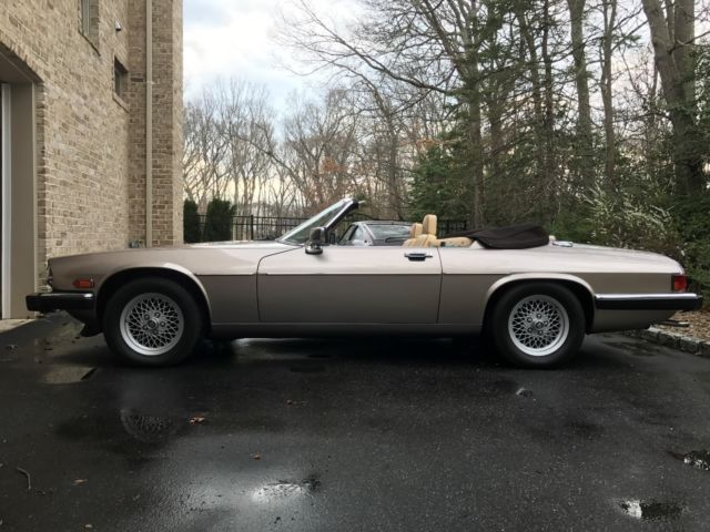 1991 Gold Jaguar XJS Convertible
