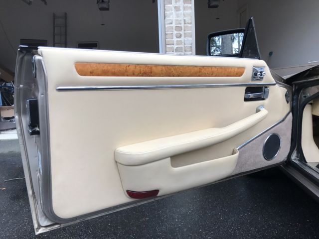 1991 Gold Jaguar XJS Convertible