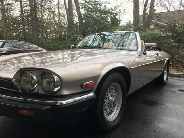 1991 Gold Jaguar XJS Convertible