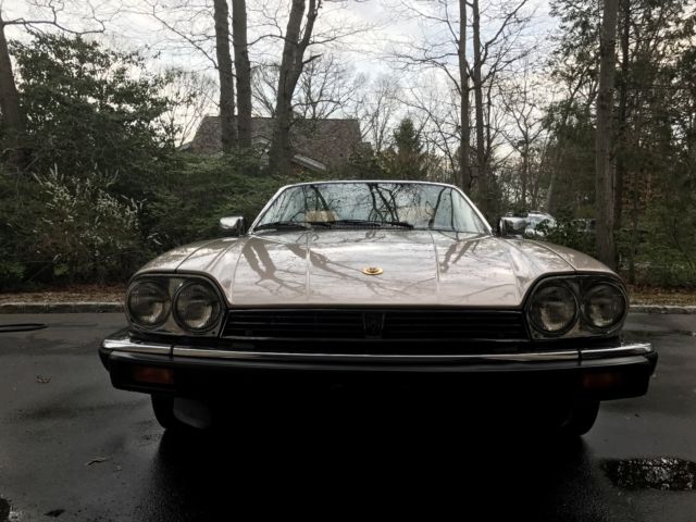 1991 Gold Jaguar XJS Convertible