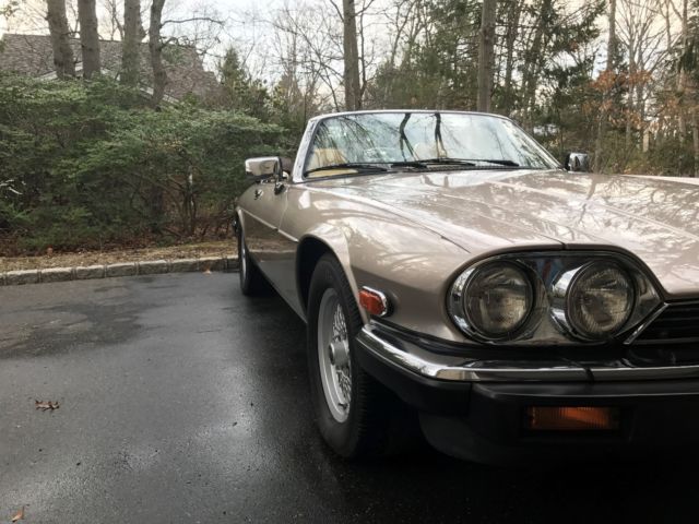 1991 Gold Jaguar XJS Convertible