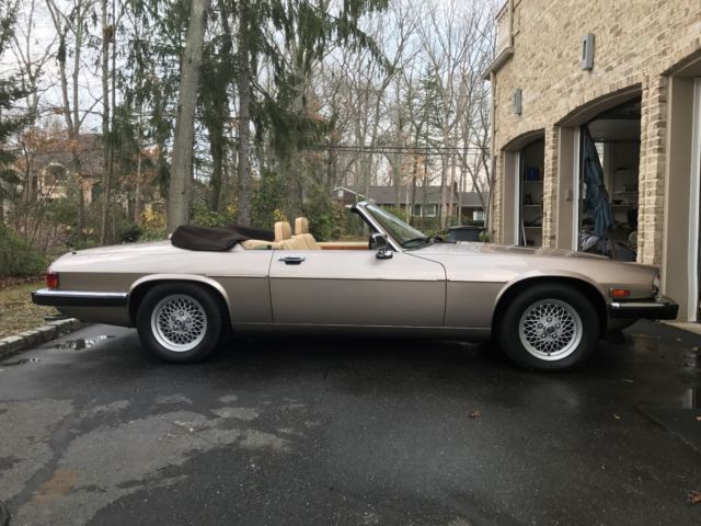 1991 Gold Jaguar XJS Convertible