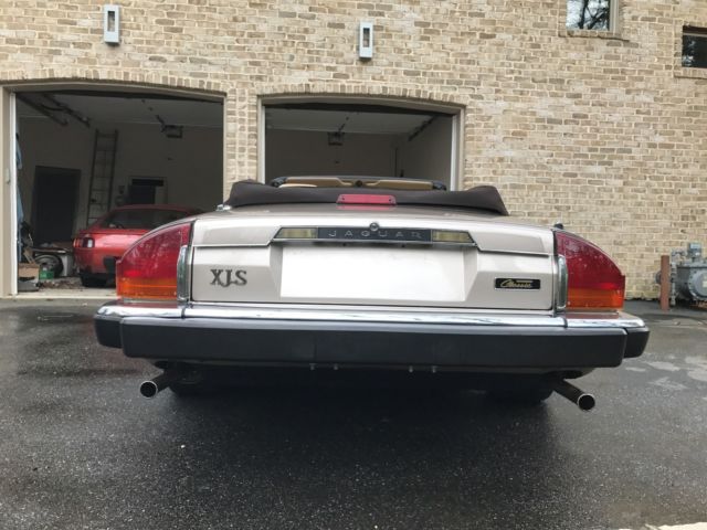 1991 Gold Jaguar XJS Convertible