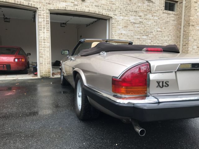 1991 Gold Jaguar XJS Convertible