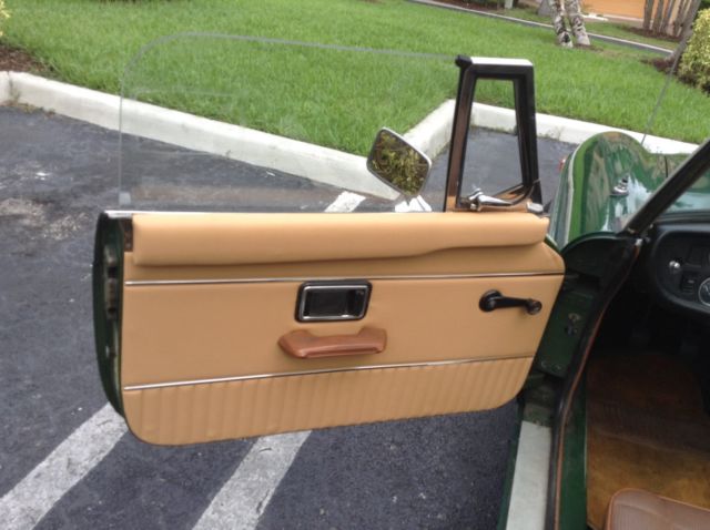 1976 British racing green MG MGB Convertible