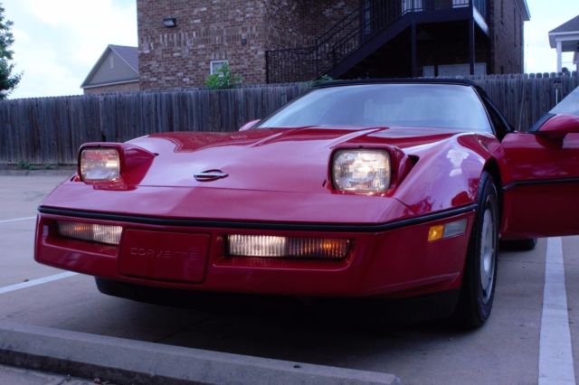 1986 Red Chevrolet Corvette Convertible