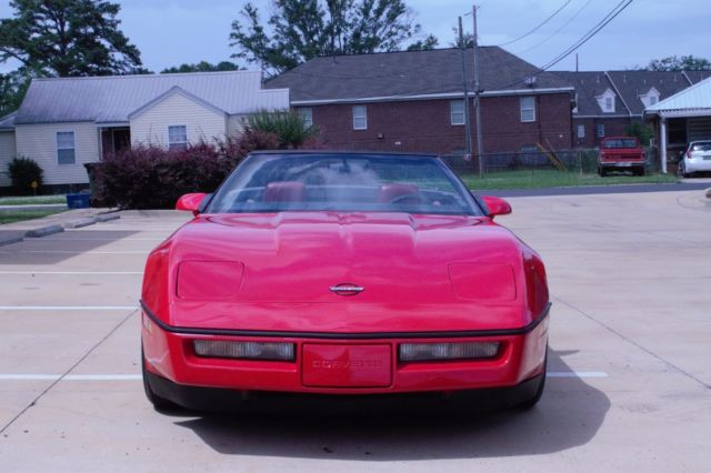 1986 Red Chevrolet Corvette Convertible