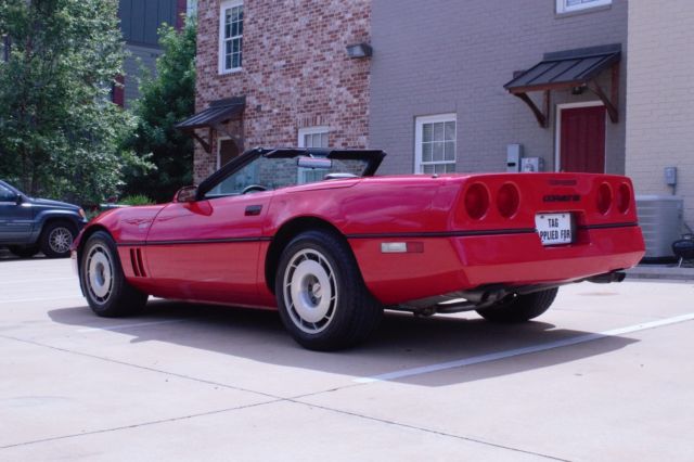 1986 Red Chevrolet Corvette Convertible
