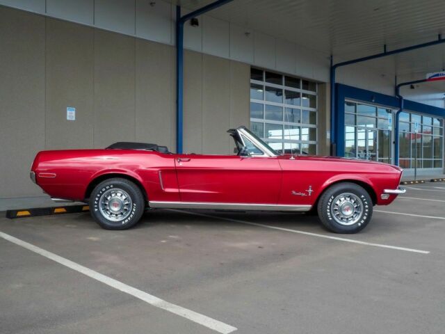 1968 Red Ford Mustang --