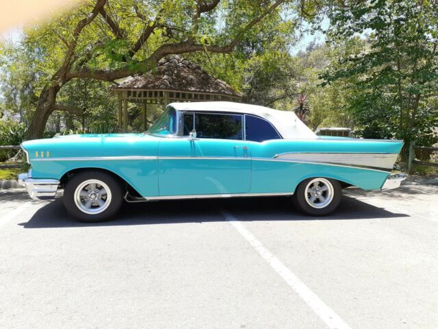 1957 Chevrolet Bel Air/150/210 Convertible