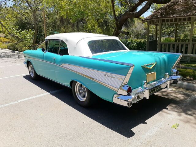 1957 Chevrolet Bel Air/150/210 Convertible