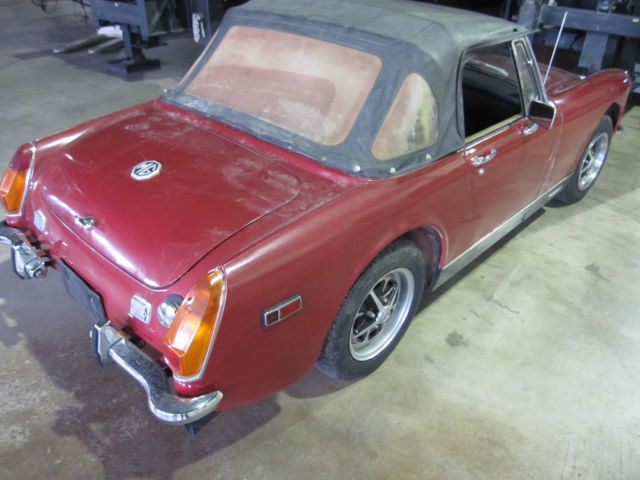 1974 Burgundy MG MGB Convertible