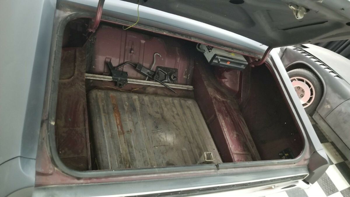 1971 Black Ford Torino Fastback